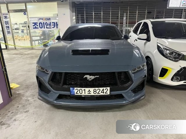 Ford Mustang 7th Generation 2024 Серебристо-серый из Кореи, фото 5