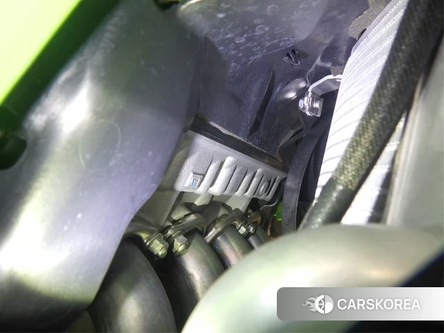 Engine photo