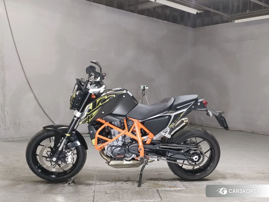 Проданный KTM 690 DUKE 2014 из Японии