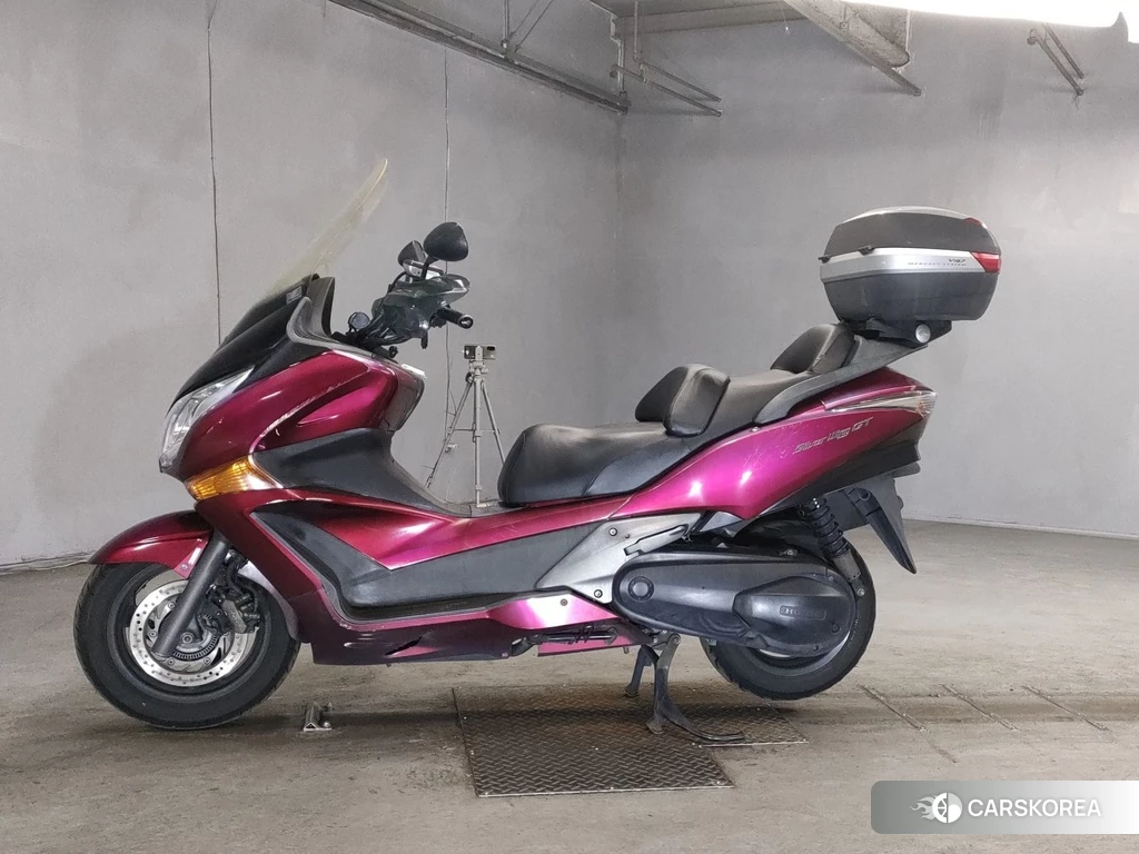 Проданный Honda SILVER WING 400 GT 2011 из Японии, фото 2
