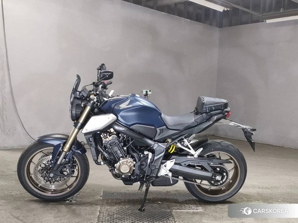 Проданный Honda CB650R 2021 из Японии, фото 2