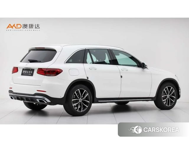 Mercedes-Benz GLC 2022 Белый из Китая, фото 2