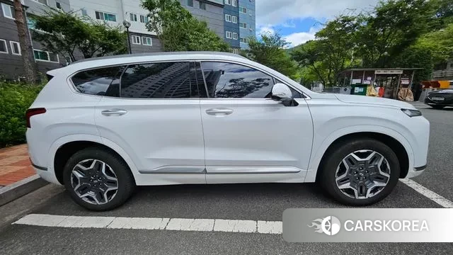 Hyundai The New Santa Fe 2023 Белый из Кореи, фото 6