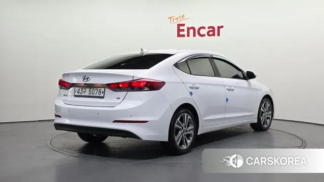 Hyundai Avante AD id 3703948 из Кореи 12