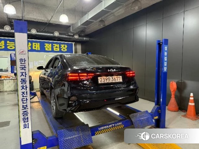 Kia The New K3 2nd generation 2023 Синий из Кореи, фото 2