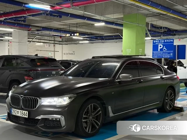 BMW 7 Series (G11) 2018 Черный из Кореи, фото 6