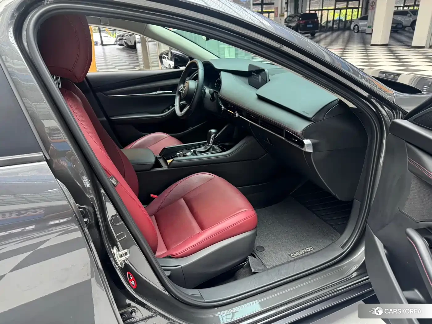 Mazda 3 id 4669536 из Китая 12