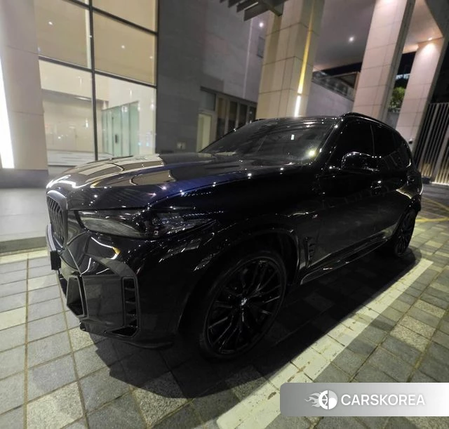 BMW X5 (G05) 2025 Черный из Кореи, фото 2