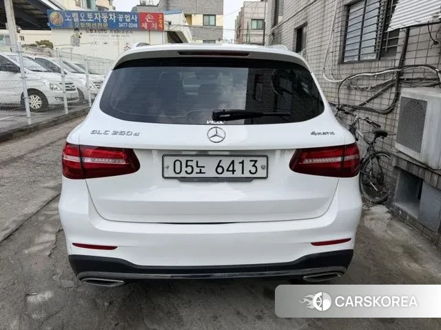 Mercedes-Benz GLC-Class X253 2018 Белый из Кореи, фото 2