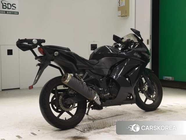 Проданный Kawasaki NINJA 250R 2012 из Японии, фото 2