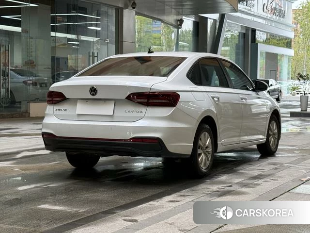 Volkswagen Lavida id 4290670 из Китая 8