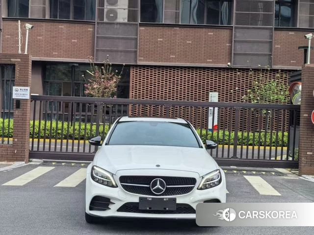 Mercedes-Benz Class C 2022 Белый из Китая, фото 2