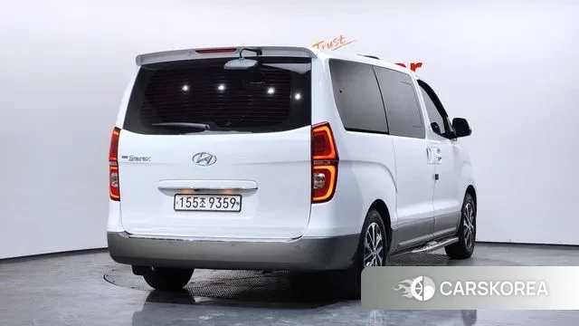 Hyundai The New Grand Starex id 3709327 из Кореи 12