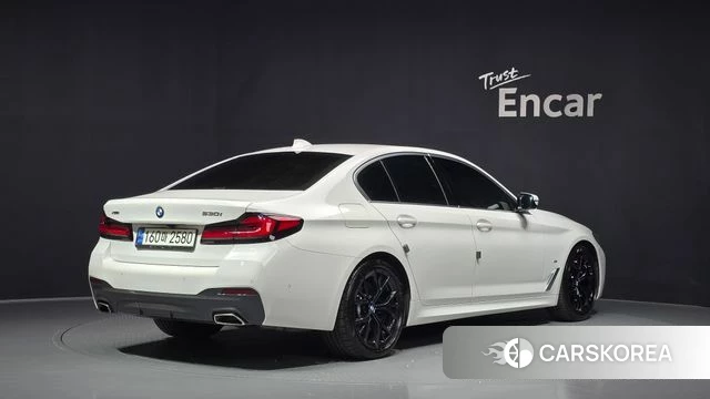 BMW 5 Series (G30) id 4688299 из Кореи 12