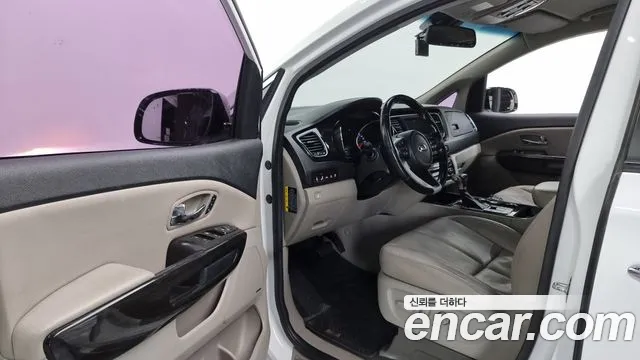 Kia The New Carnival id 2569993 из Кореи 12