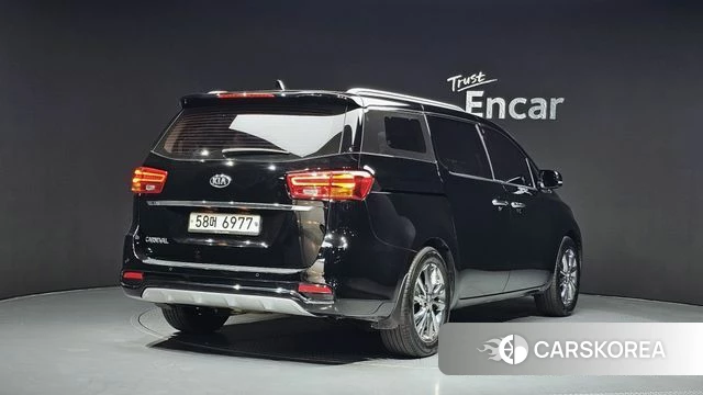 Kia The New Carnival id 4345751 из Кореи 12