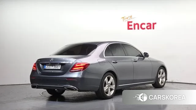 Mercedes-Benz E-Class W213 id 3789733 из Кореи 12