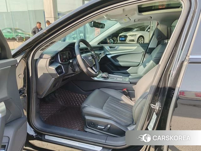 Audi A6L id 4275497 из Китая 7