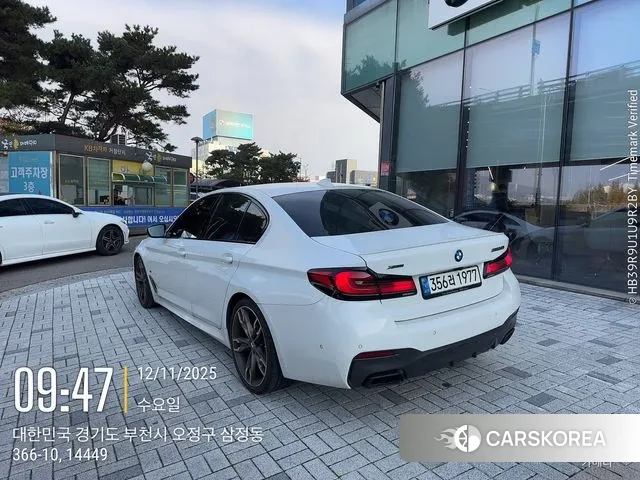 BMW 5 Series (G30) 2022 Белый из Кореи, фото 2