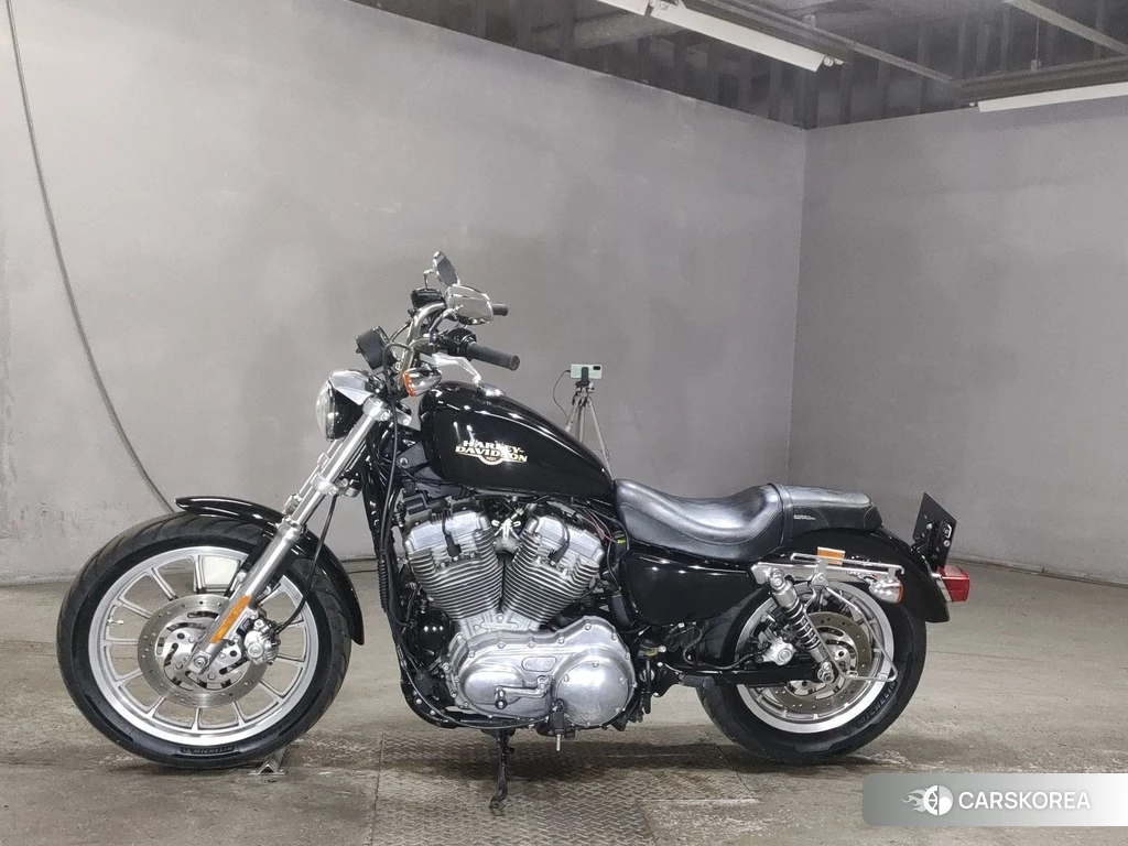 Проданный Harley-Davidson Sportster XL883L 2010 из Японии, фото 2