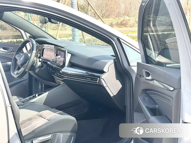 Volkswagen Golf id 4265796 из Китая 7