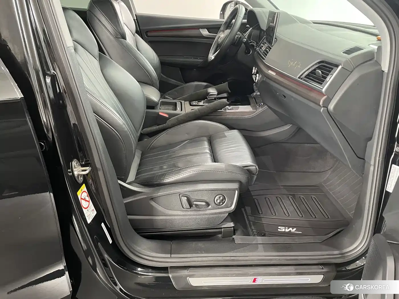 Audi Q5L id 4644466 из Китая 12