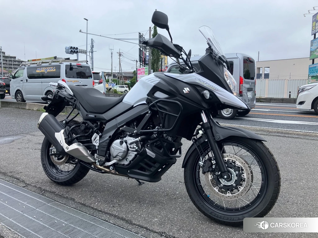 Проданный Suzuki V-STROM 650 XT 2019 из Японии, фото 2