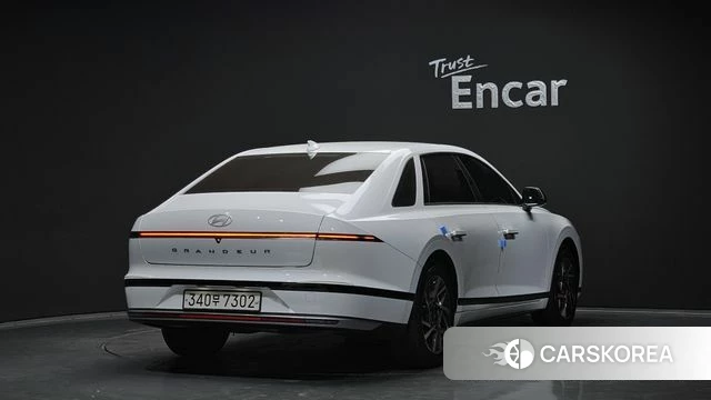 Hyundai Grandeur (GN7) id 3806058 из Кореи 12