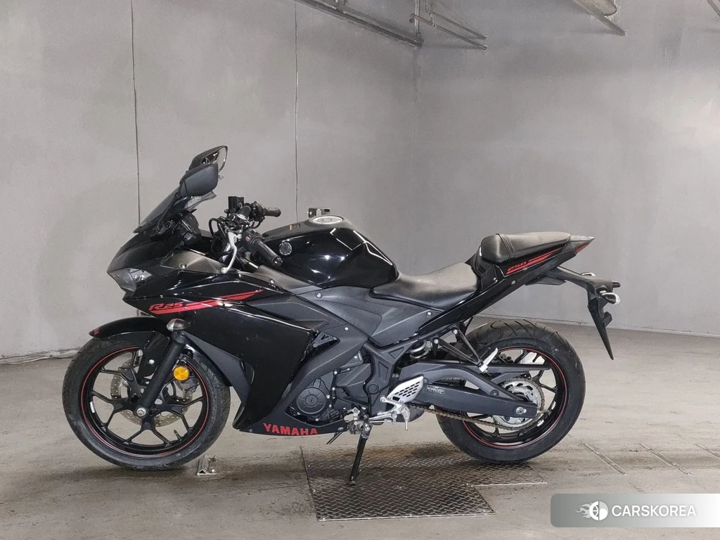 Проданный Yamaha YZF-R25 2015 из Японии, фото 2