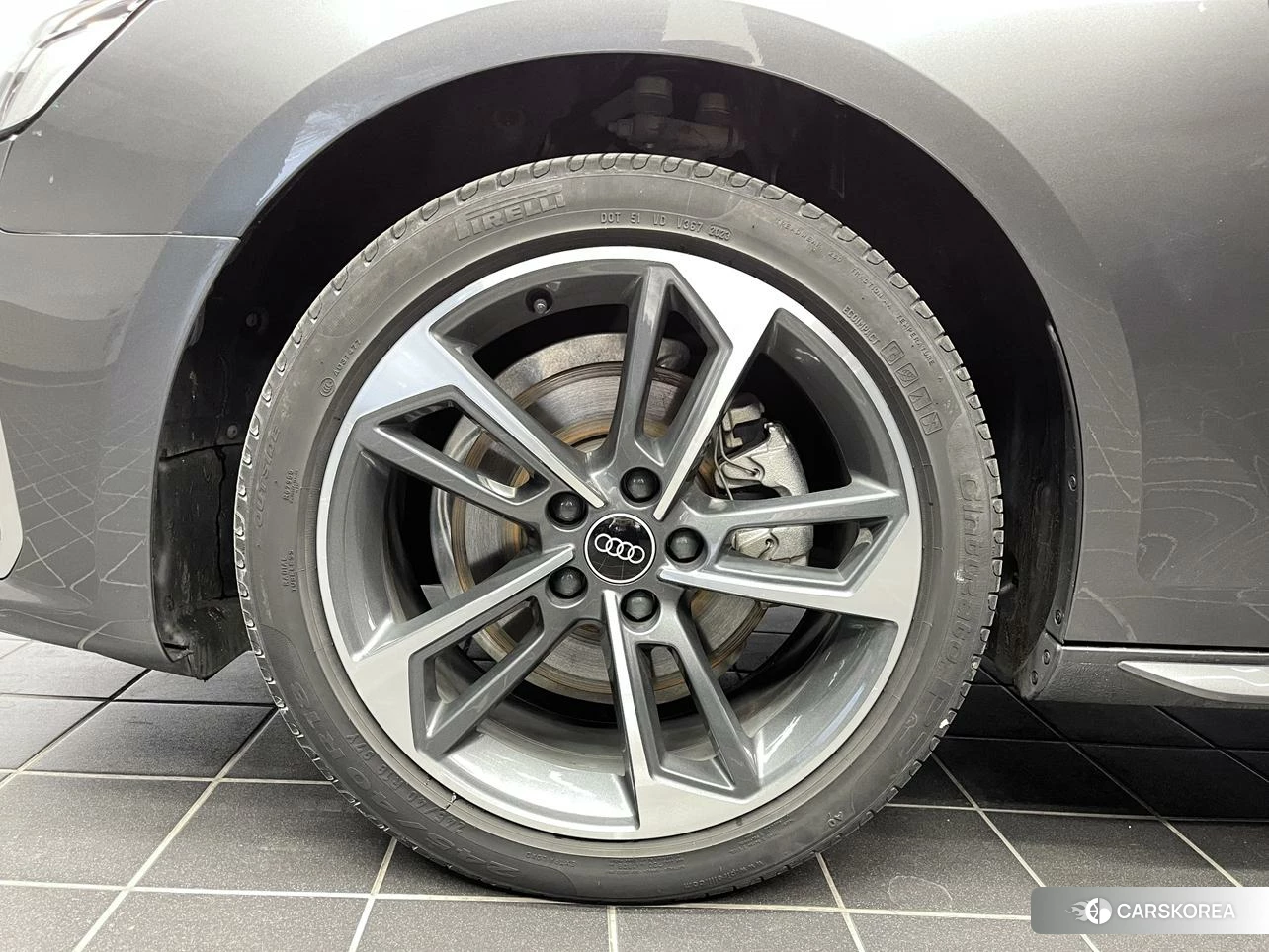 Audi A4L id 4413551 из Китая 12