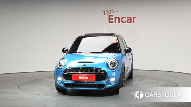Mini Cooper S id 3713898 из Кореи 12