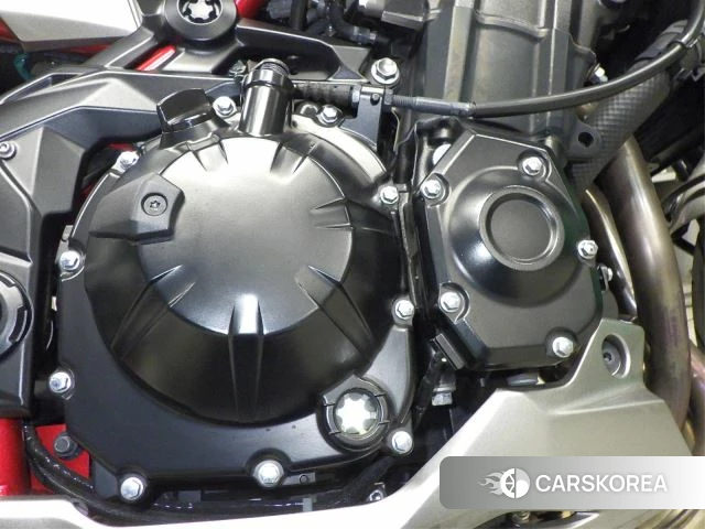 Engine photo