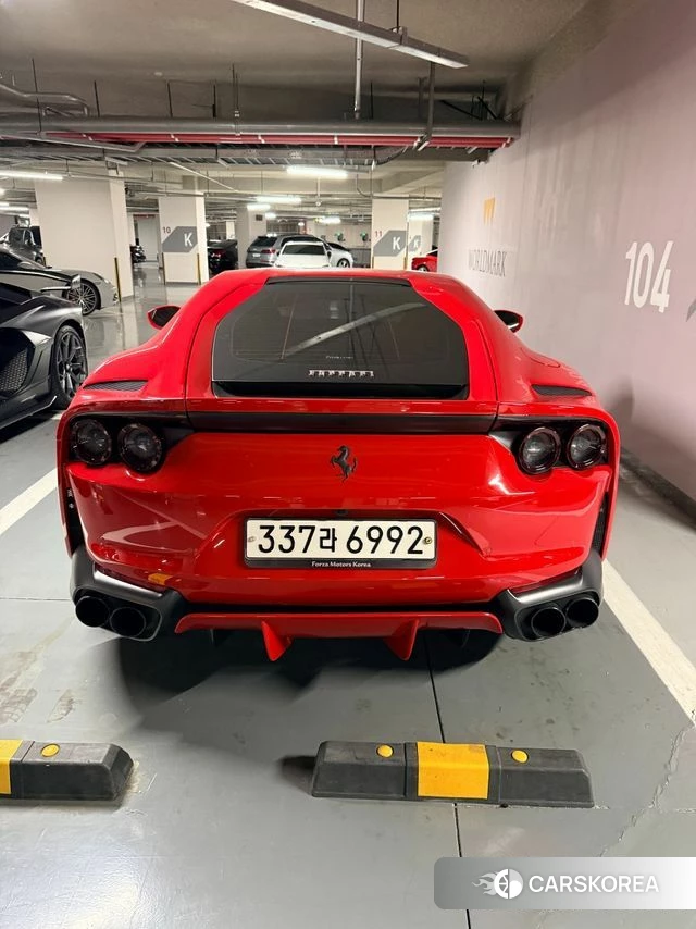 Ferrari 812 Superfast 2020 Красный из Кореи, фото 2