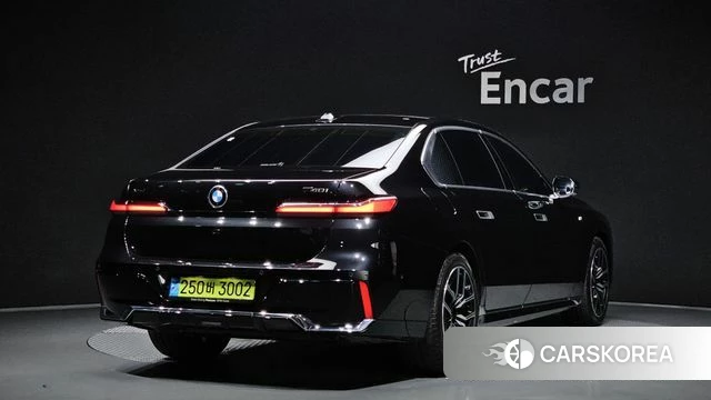 BMW 7 Series (G70) id 4462642 из Кореи 12