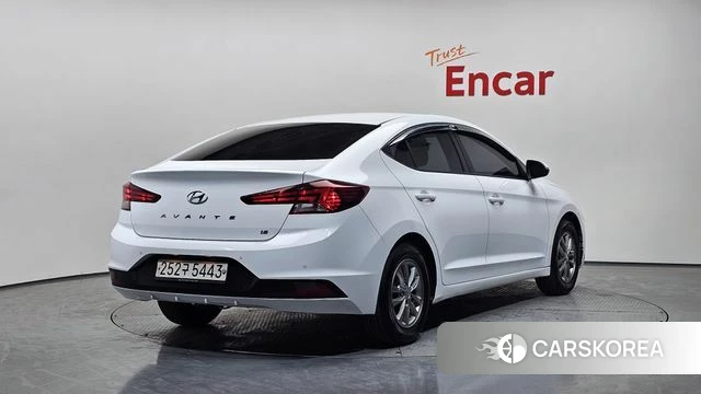 Hyundai The New Avante AD id 3942624 из Кореи 12