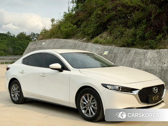 Mazda 3 Angkesaila 2024 Белый из Китая, фото 2