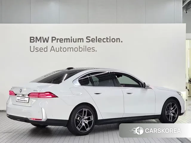 BMW 5 Series (G60) id 2983953 из Кореи 11