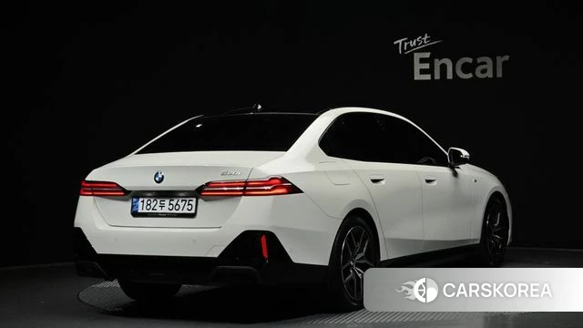 BMW 5 Series (G60) id 4904735 из Кореи 12