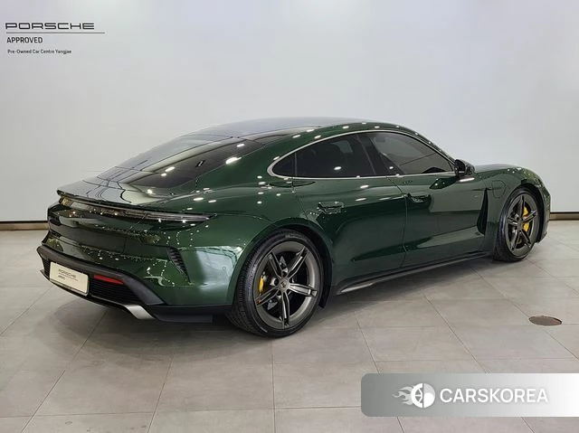 Porsche Taycan id 3831460 из Кореи 12