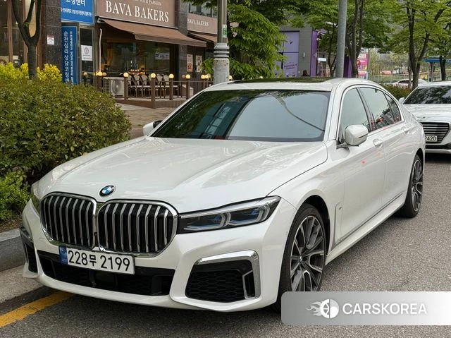 BMW 7 Series (G11) 2022 Белый из Кореи, фото 2