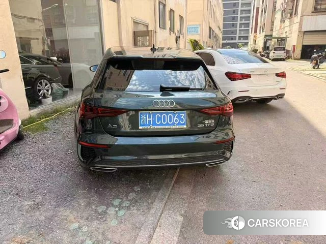Audi A3 2023 Черный из Китая, фото 2