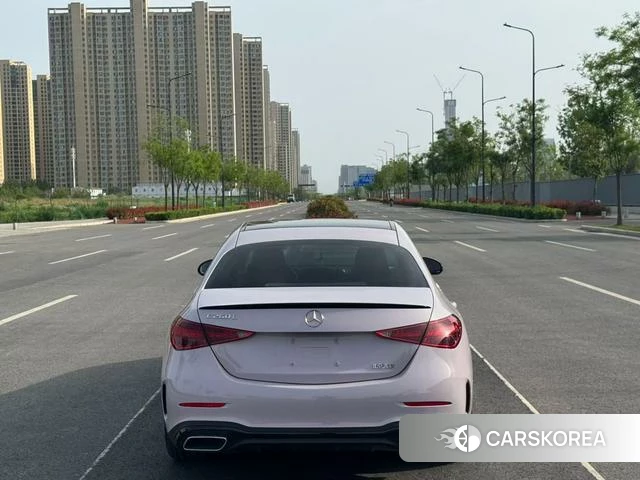 Mercedes-Benz Class C 2024 Белый из Китая, фото 2
