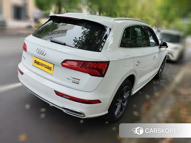 Audi Q5L 2021 Белый из Китая, фото 2