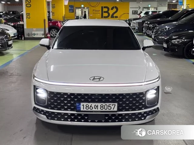 Hyundai Grandeur (GN7) id 3442555 из Кореи 11