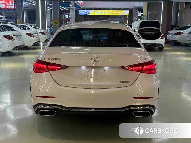 Mercedes-Benz Class C 2022 Белый из Китая, фото 2