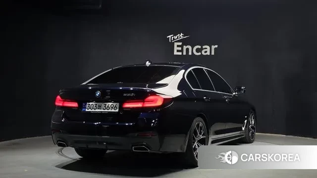 BMW 5 Series (G30) id 3503038 из Кореи 12