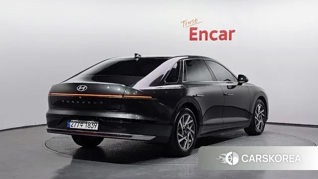 Hyundai Grandeur (GN7) id 3327512 из Кореи 12