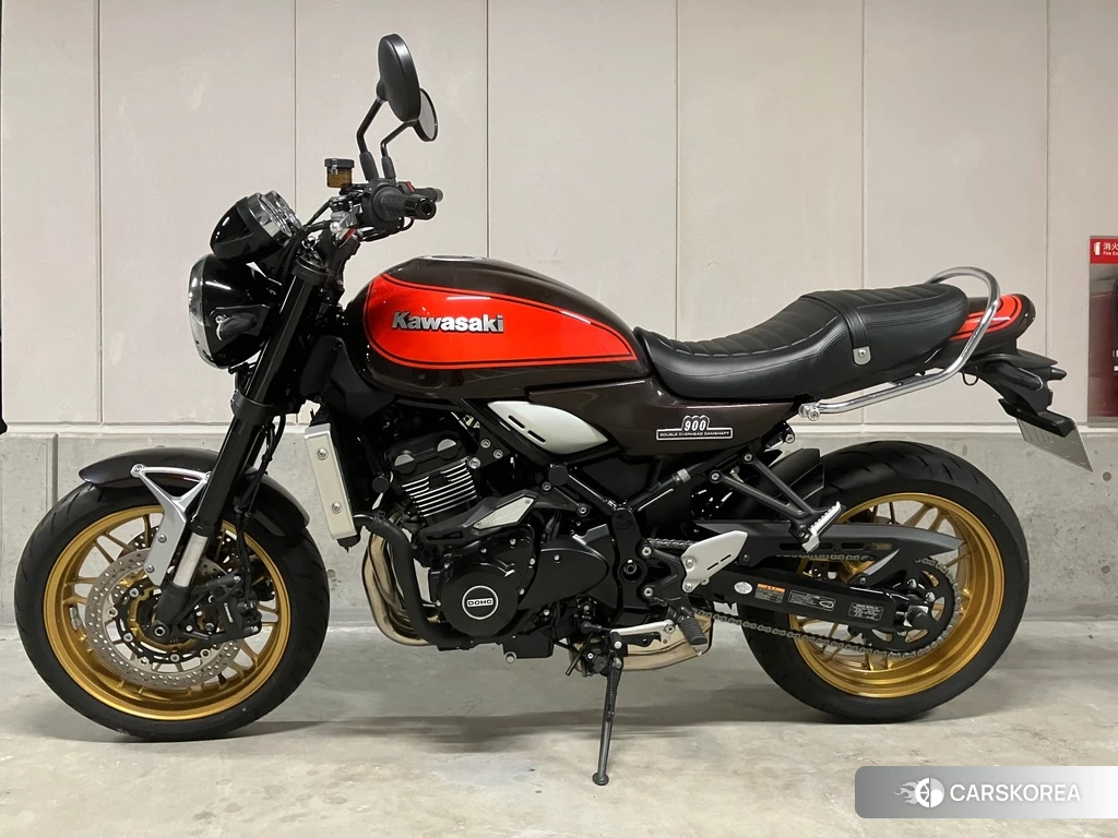 Проданный Kawasaki Z900RS 2022 из Японии, фото 2