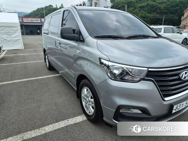 Hyundai The New Grand Starex id 4647766 из Кореи 7