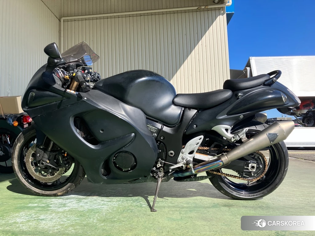 Проданный Suzuki GSX1300R HAYABUSA 2011 из Японии